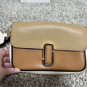 Elegant Tan and Cream Women's Bag